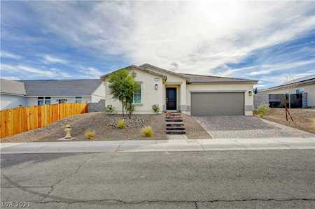 185 W Winston Ln Indian Springs, NV 89018