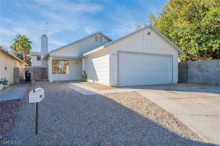 7069 Brown Derby Circle Las Vegas, NV 89128