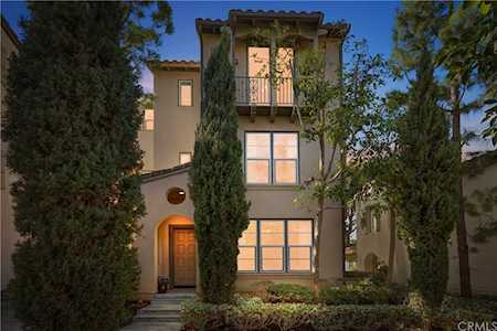 18 Tall Oak Irvine, CA 92603