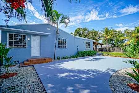 1131 Rutland St Opa-Locka, FL 33054