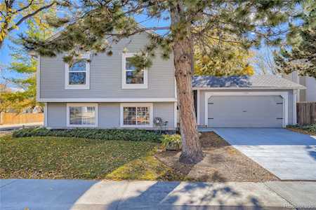 390 Fir Ln Broomfield, CO 80020