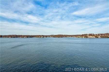 138 Falls Point Dr Lake Ozark, MO 65049
