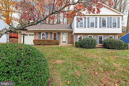 10812 Rippon Lodge Dr Fairfax, VA 22032