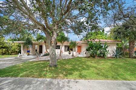 365 NE 28th Street Boca Raton, FL 33431