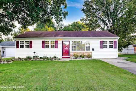 7306 Watson Ln Louisville, KY 40272