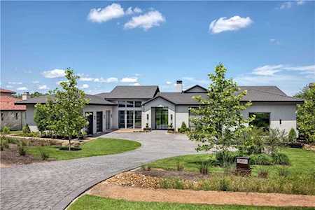 5800 Spanish Oaks Club BLVD Austin, TX 78738