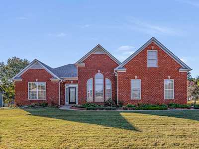 9032 Aldbury Dr Locust Grove, GA 30248