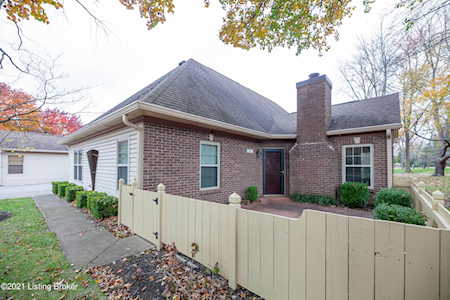 3017 Graystone Manor Pkwy Louisville, KY 40241
