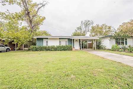 2101 Pasadena DR Austin, TX 78757