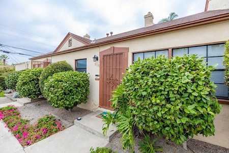 5126 Bayard Street San Diego, CA 92109