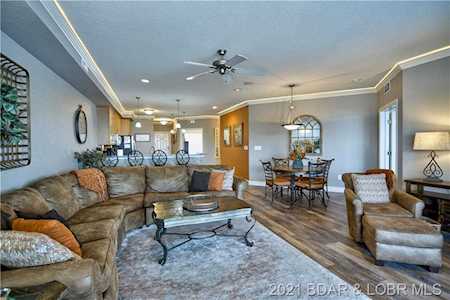 1200 Lands End Parkway Lake Ozark, MO 65049