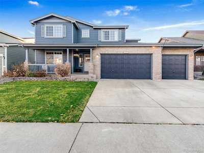 1759 Preston Dr Longmont, CO 80504
