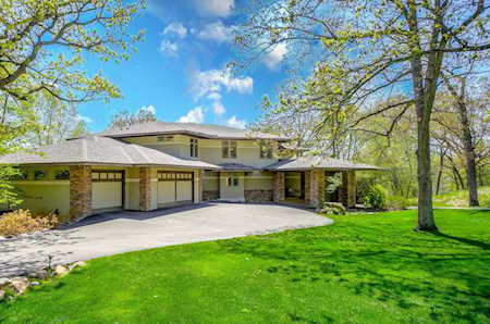 6 Black Lake Road North Oaks, MN 55127