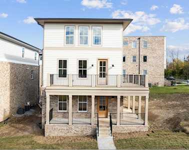 111 Demoss Rd Nashville, TN 37209