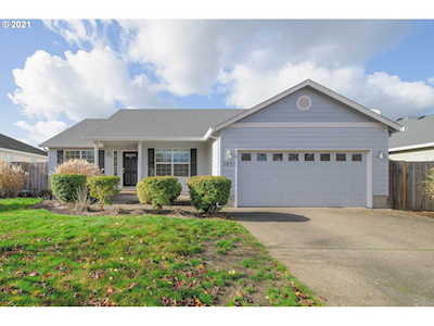2835 Roanoke St Woodburn, OR 97071