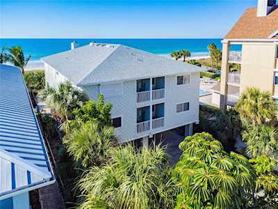 1104 Beach Trl #4 Indian Rocks Beach, FL 33785