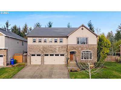 14367 SE Viola Vineyard Dr Happy Valley, OR 97086