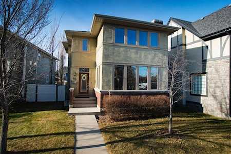 65 Mike Ralph Way SW Calgary, AB T3e 0m3