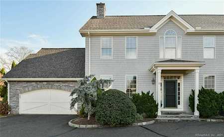 33 Old Field Hill Road #32 Southbury, CT 06488