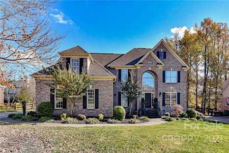 9327 St Barts Ln Huntersville, NC 28078