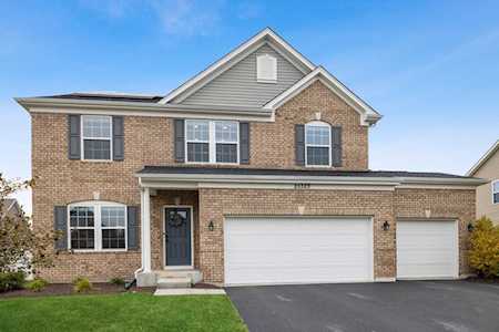 25323 W Cerena Circle Plainfield, IL 60586