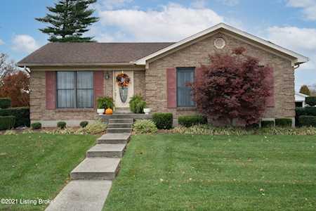 4604 Sandhill Rd Louisville, KY 40219