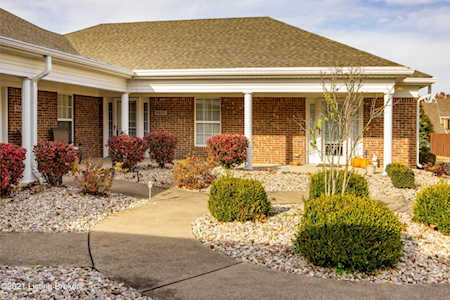 8626 Applegate Village Dr Louisville, KY 40219