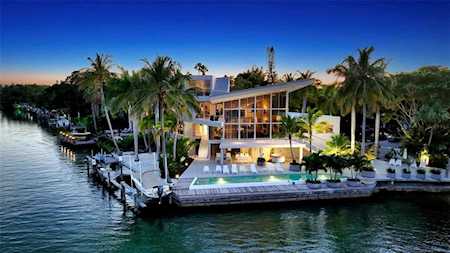 Address Withheld Sarasota, FL 34242