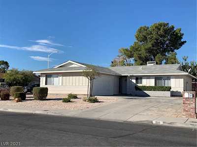 108 Bahama Rd Las Vegas, NV 89145