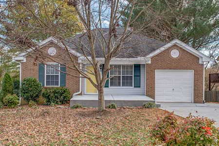 1205 Cedarbend Dr Mount Juliet, TN 37122