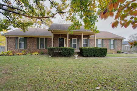 906 Squire Ct Murfreesboro, TN 37129