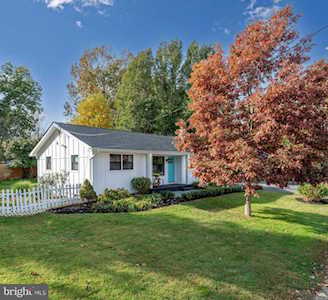 713 Black Forest Rd Annapolis, MD 21409