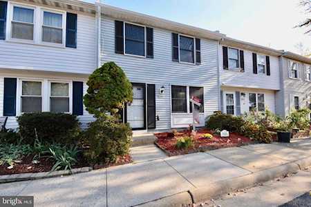 7025 Bryant Towne Ct Alexandria, VA 22306