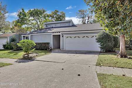 8056 Kilwinning Ln Jacksonville, FL 32244