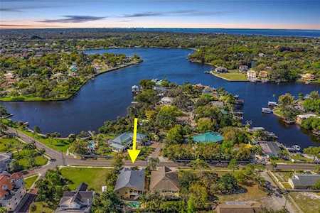 212 N Spring Blvd Tarpon Springs, FL 34689
