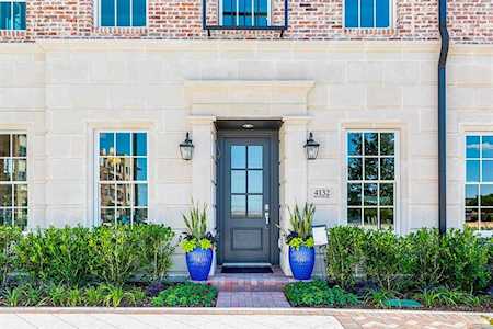 4133 Runyon Road Addison, TX 75001