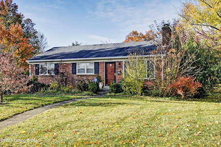 330 Brunswick Rd Louisville, KY 40207