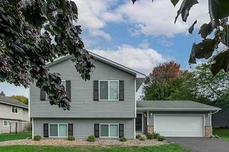 2658 Brittany Lane Woodbury, MN 55125