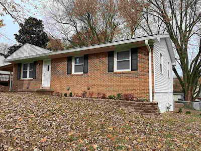 6566 Heritage Drive Newburgh, IN 47630
