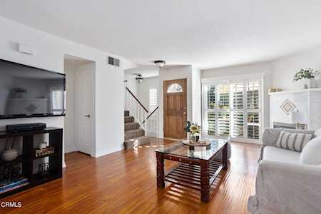 106 N Meridith Ave #4 Pasadena, CA 91106