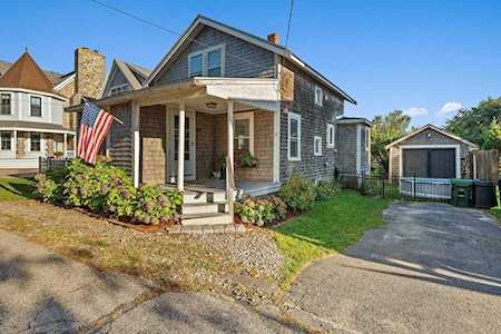 17 Thomas Street Marshfield, MA 02050
