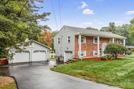 42 Eastview Rd Hopkinton, MA 01748