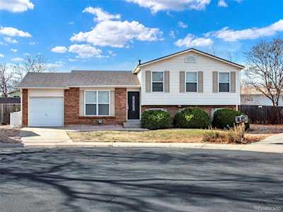 10932 Forest Circle Thornton, CO 80233