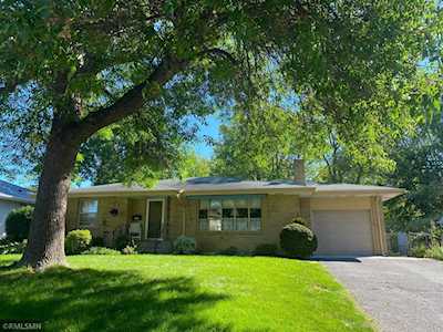 1320 Smith Avenue S West Saint Paul, MN 55118