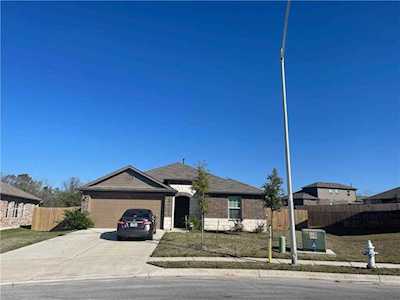 10825 Seguin ST Austin, TX 78754