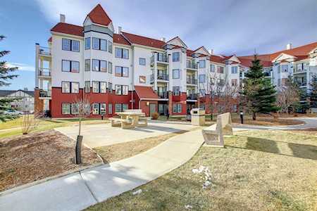 20 Royal Oak Plaza NW #139 Calgary, AB T3G 0E6