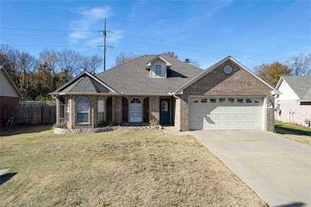 8104 Avignon Fort Smith, AR 72908