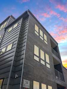 511 E. 5th #3F Boston, MA 02127