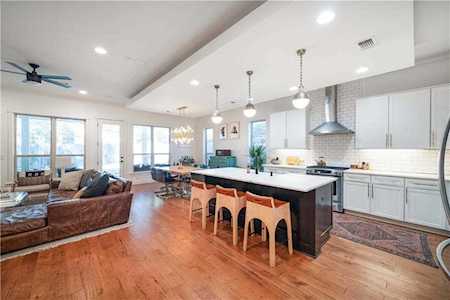 4522 Avenue H Austin, TX 78751