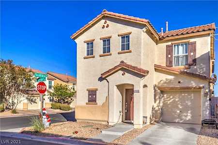 10332 Ednor Ct Las Vegas, NV 89183